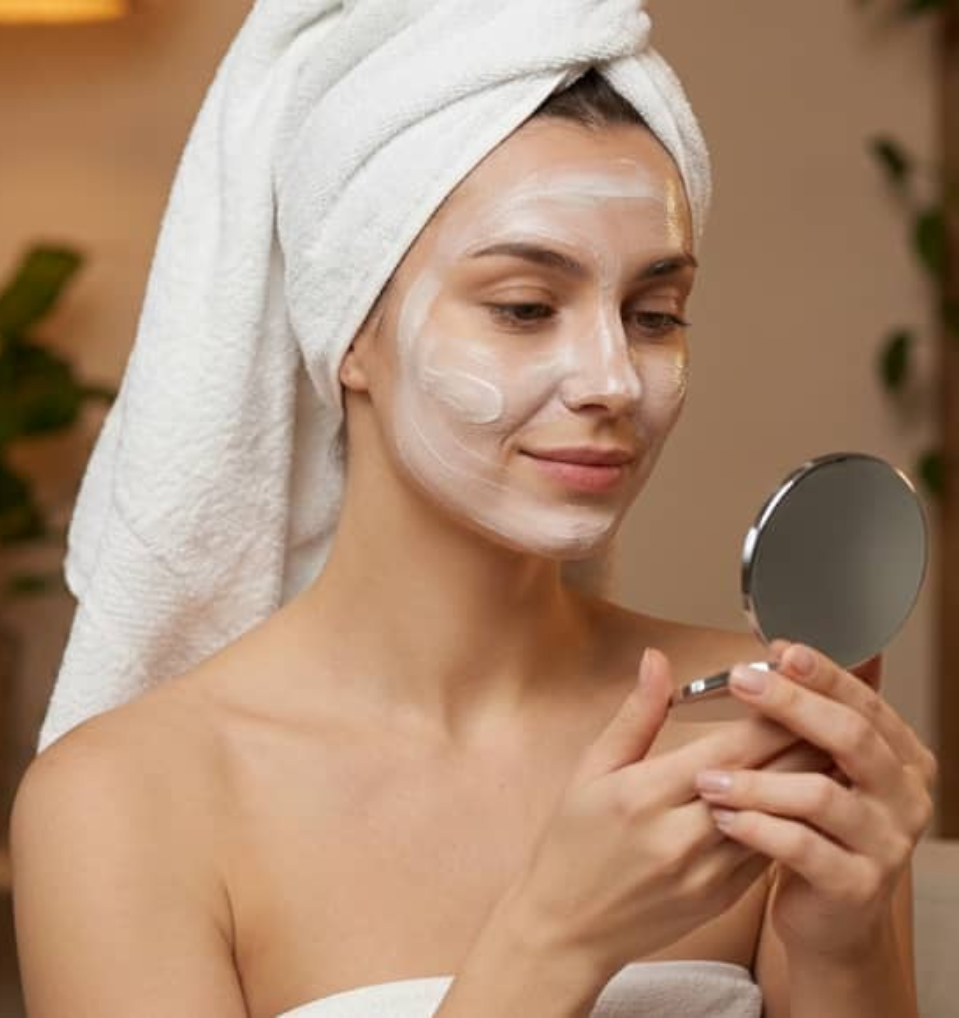 Refresh your skin daily with a cleanser that purifies, hydrates, and brightens naturally.
